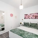 Alquilo 5 dormitorio apartamento de 168 m² en Madrid