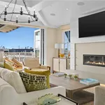 Rent 4 bedroom house of 397 m² in manhattan beach