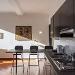 Rent 2 bedroom apartment in genoa