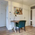 Huur 2 slaapkamer appartement van 73 m² in Over het Lange Water