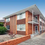 Rent 1 bedroom apartment in Bentleigh