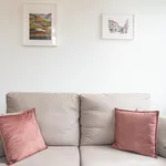 Rent 1 bedroom apartment in Porto