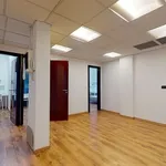 Rent 6 bedroom apartment of 200 m² in milan