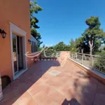 Rent 4 bedroom house of 270 m² in Anixi