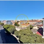 Rent 4 bedroom apartment of 147 m² in Lisbon