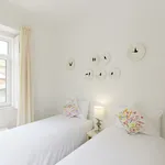 Rent 2 bedroom apartment of 60 m² in Lisbon