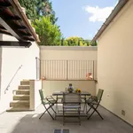 Rent 1 bedroom apartment of 60 m² in Florence