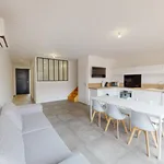 Rent 6 bedroom apartment in Bègles