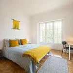 Rent a room in lisbon