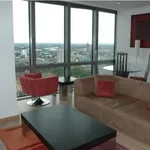 Rent 3 bedroom flat in London