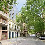 Rent 3 bedroom apartment of 60 m² in Barcelona