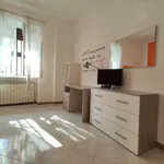 Rent 3 bedroom apartment in Rome