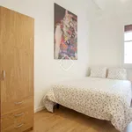 Alquilo 4 dormitorio apartamento de 77 m² en Valencia