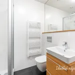 Pronajměte si 2 ložnic/e byt o rozloze 54 m² v Prague