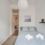 Rent a room in lisbon