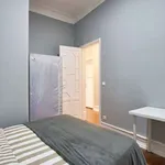 Rent a room in lisbon