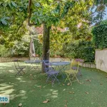 Rent 6 bedroom house of 570 m² in Rome