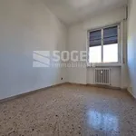 Affitto 5 camera appartamento di 110 m² in Montevarchi