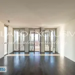 Rent 4 bedroom apartment of 188 m² in Milan