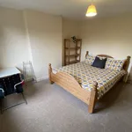 Rent 4 bedroom house in Broxtowe