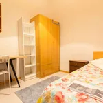 Rent a room of 125 m² in madrid