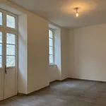 Rent 3 bedroom apartment of 57 m² in Fontenay-le-Comte