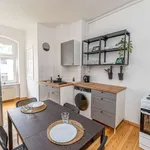 Rent a room of 77 m² in berlin