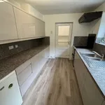 Rent 4 bedroom flat in North West England