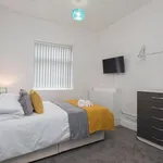 Rent 5 bedroom house in Crewe