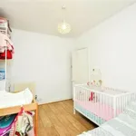 Rent 3 bedroom flat in Wales