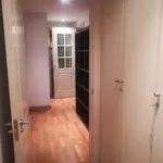 Alquilo 3 dormitorio casa de 123 m² en Sevilla