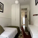 Rent a room in lisbon