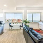 Rent 1 bedroom apartment of 592 m² in Lisbon