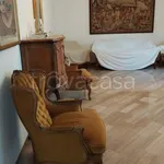 Rent 4 bedroom apartment of 120 m² in Trani