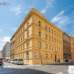 Pronajměte si 3 ložnic/e byt o rozloze 79 m² v Praha