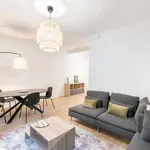 Rent 3 bedroom apartment in barcelona