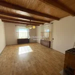 Rent 2 bedroom house of 3000 m² in Kecskemét