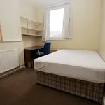 Rent 5 bedroom apartment in South East England