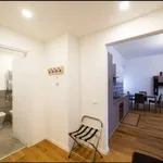 Rent 1 bedroom apartment of 55 m² in Genoa