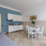 Pronajměte si 1 ložnic/e byt o rozloze 38 m² v Prague