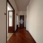 Affitto 6 camera appartamento di 149 m² in La Spezia