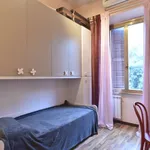 Rent a room of 110 m² in rome