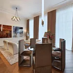 Miete 2 Schlafzimmer wohnung von 950 m² in Vienna