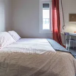 Rent 4 bedroom apartment in Valencia