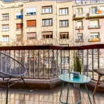 Rent a room of 460 m² in Barcelona