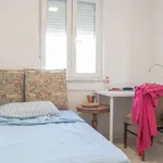 Rent a room of 70 m² in madrid