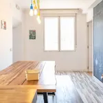 Rent a room of 250 m² in madrid