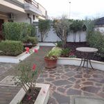 Affittasi Appartamento, Splendido appartamento arredato con giardino e posto auto - Annunci Pomezia (Roma) - Rif.68261