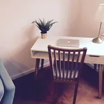 Rent 1 bedroom apartment of 30 m² in Dusseldorf