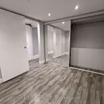 Rent 5 bedroom house of 65 m² in Toronto